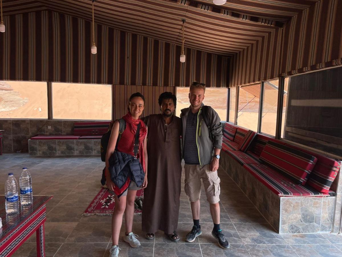 Wadi Rum Magic Camp Екстер'єр фото