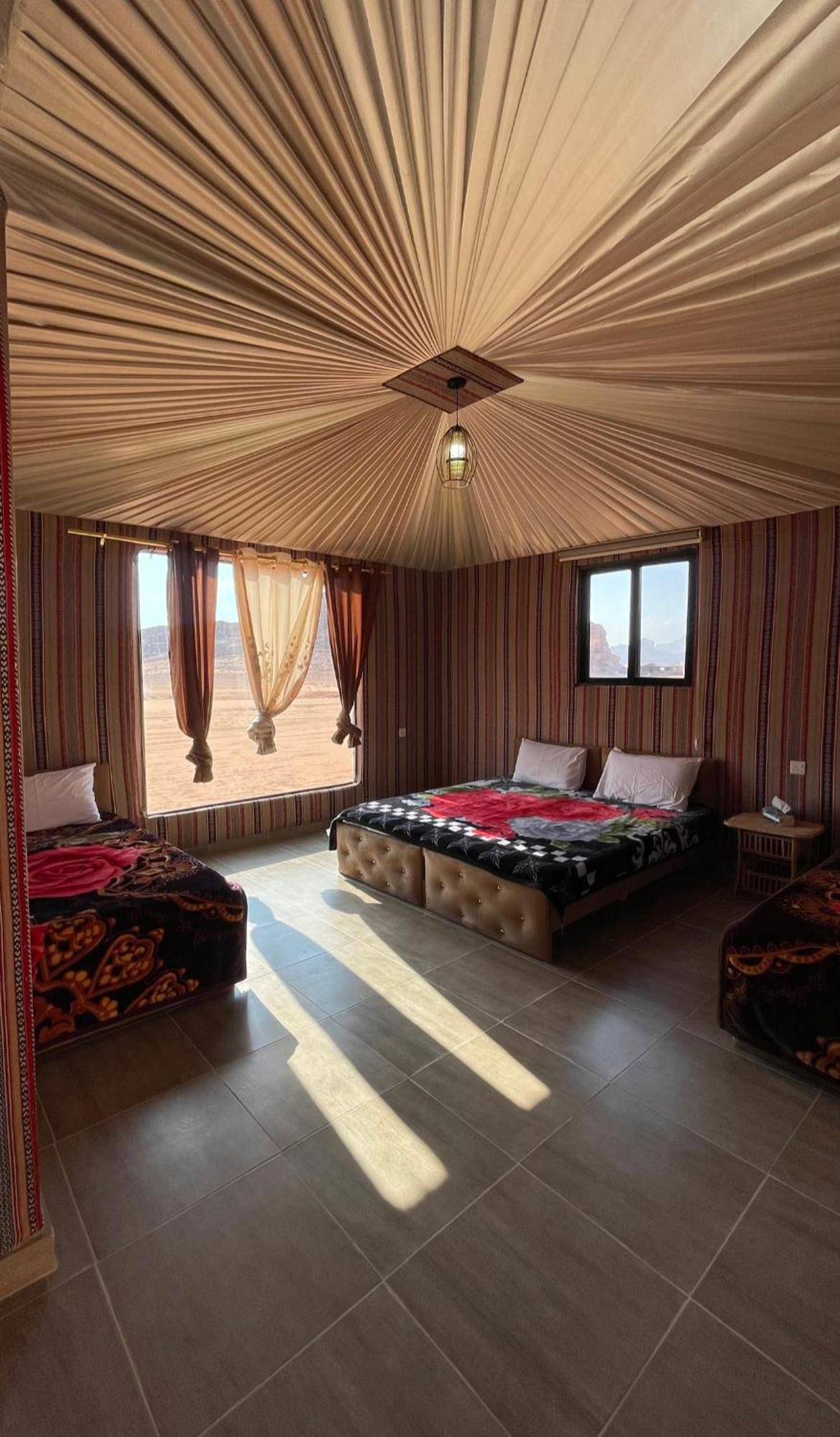 Wadi Rum Magic Camp Екстер'єр фото