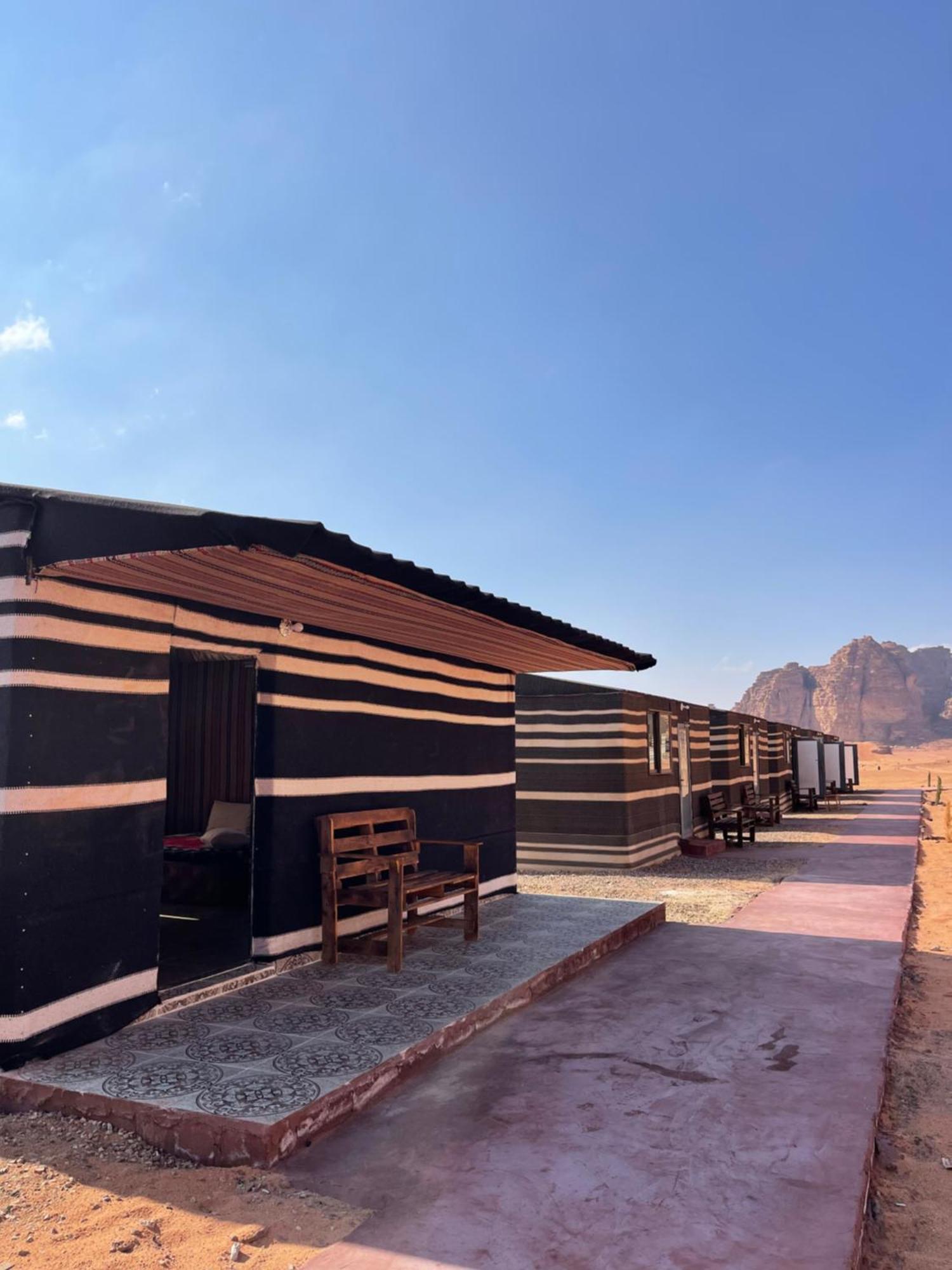 Wadi Rum Magic Camp Екстер'єр фото